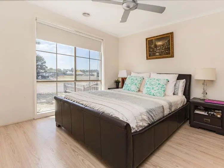 Seventh view of Homely house listing, 5 Greendale Place, Mount Martha VIC 3934