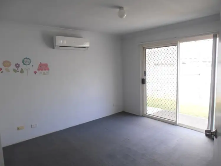 Fifth view of Homely house listing, 11 Moneghetti Place, Calamvale QLD 4116