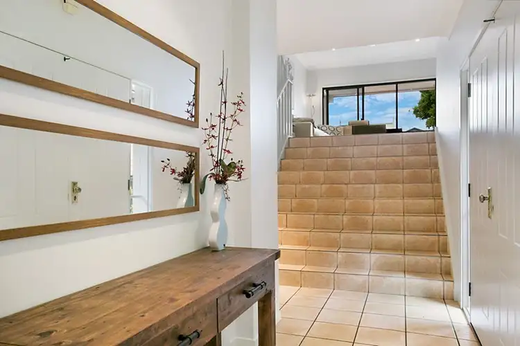 Second view of Homely other listing, 1/94 Dolphin Avenue, Mermaid Beach QLD 4218