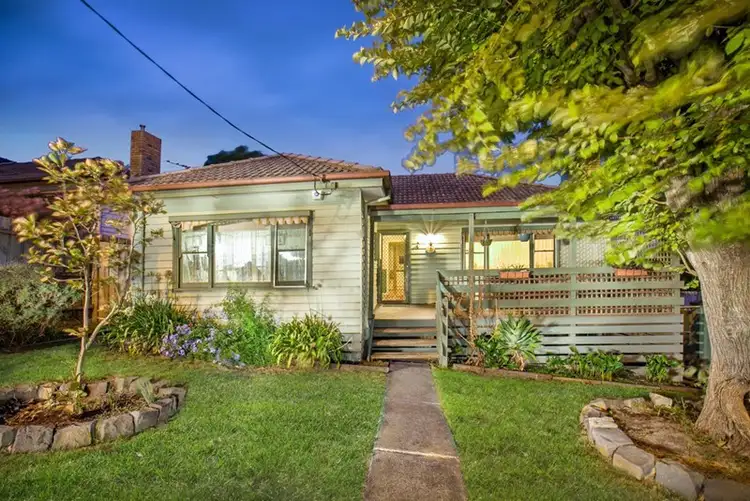 2 Don Street, Reservoir VIC 3073