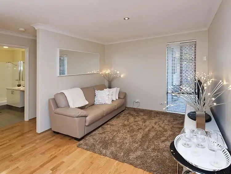 Seventh view of Homely house listing, 25 Brixham Way, Warnbro WA 6169