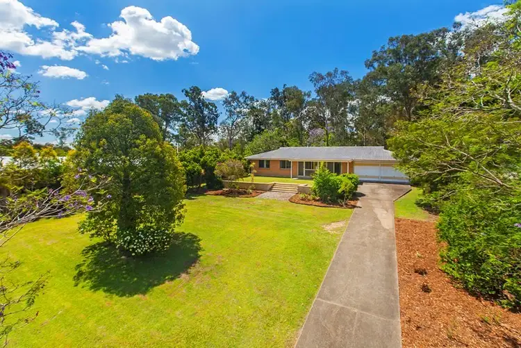 19 Hallett Avenue, Camira QLD 4300