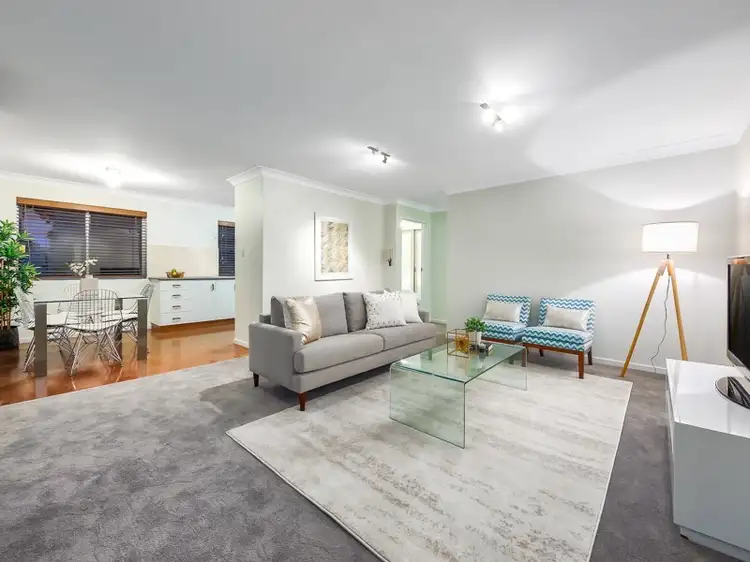 Main view of Homely apartment listing, 6/36 Miles Street, Hawthorne QLD 4171