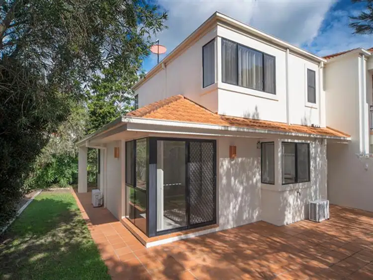 42/60 Caseys Road, Hope Island QLD 4212