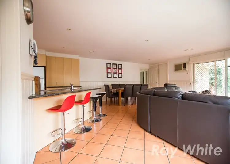 Seventh view of Homely house listing, 5 Michael Way, Somerville VIC 3912