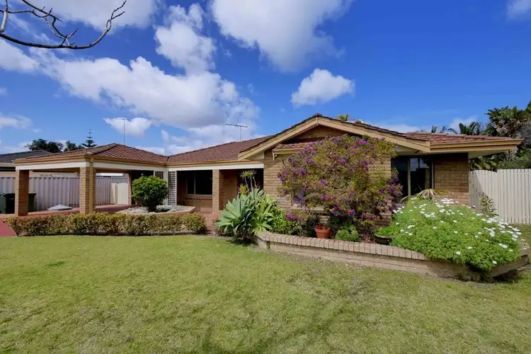 9 Alfred Close, Safety Bay WA 6169