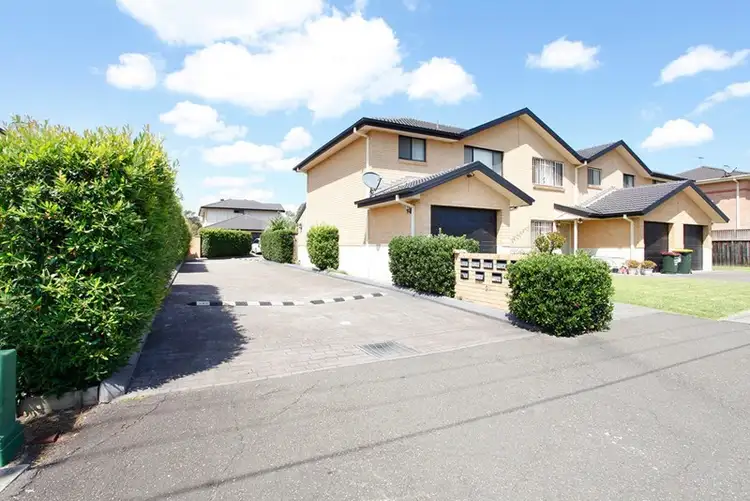 Second view of Homely house listing, 6/21 Blenheim Avenue, Rooty Hill NSW 2766