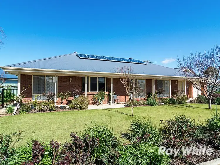 53 Strathmont Drive, Strathalbyn SA 5255