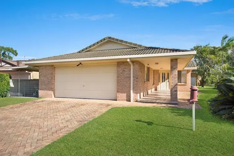 25 The Mainbrace, Yamba NSW 2464