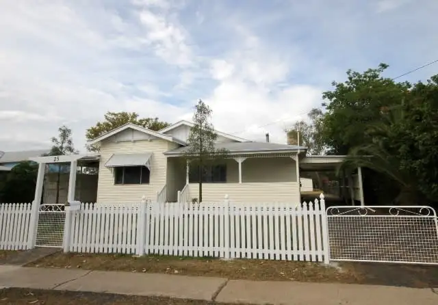 25 Patrick Street, Dalby QLD 4405