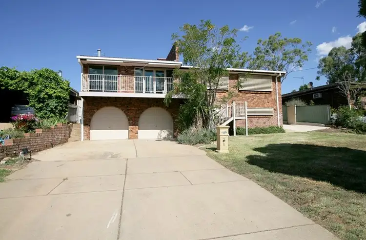 11 Buchhorn Street, Tolland NSW 2650