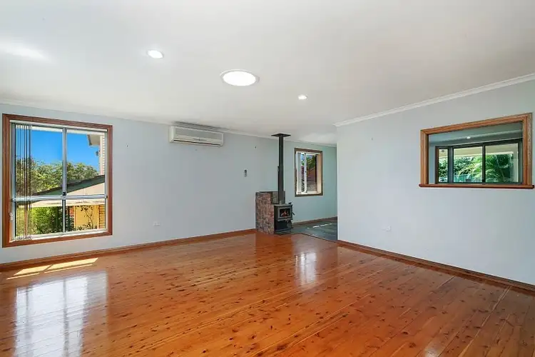 Fifth view of Homely house listing, 5 Tania Drive, Point Clare NSW 2250