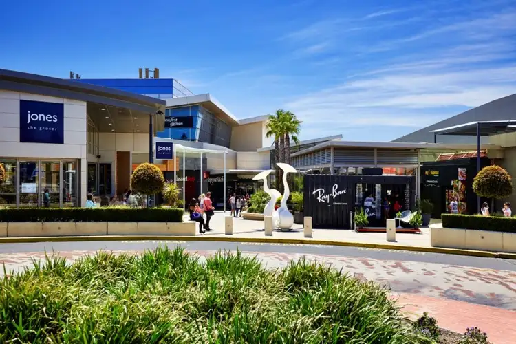 Sixth view of Homely unit listing, 1/4 Inga Court, Chadstone VIC 3148