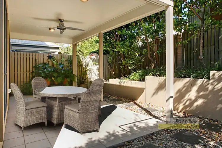 Third view of Homely townhouse listing, 2/78 McLennan Street, Albion QLD 4010