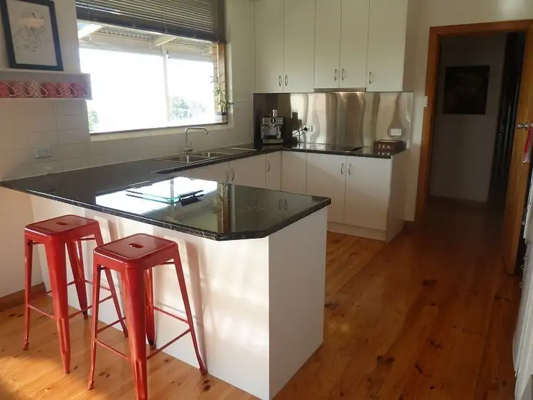 Sixth view of Homely house listing, 4 Davis Crescent, Mount Gambier SA 5290