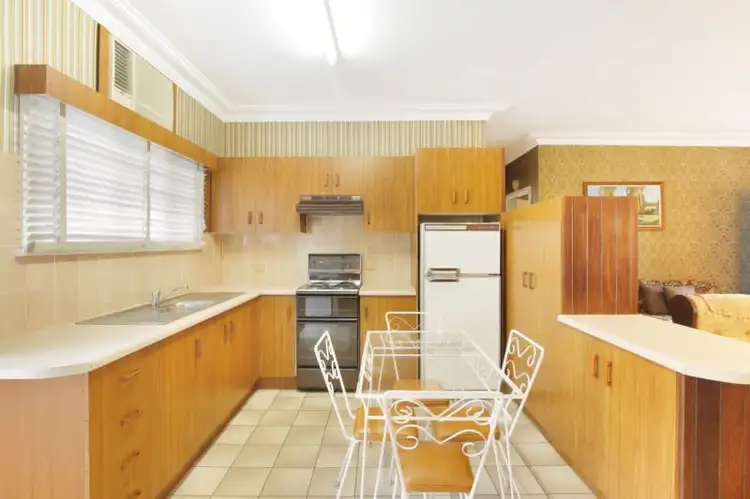 Third view of Homely house listing, 83 Hopewood Crescent, Fairy Meadow NSW 2519