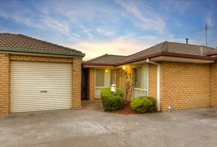 7 Elinda Place, Reservoir VIC 3073