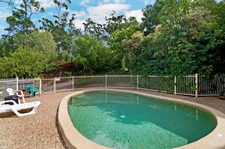 2/2 Simpsons Road, Currumbin Waters QLD 4223