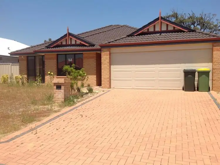 6 Arrowwood Loop, Secret Harbour WA 6173
