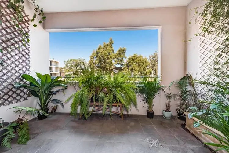 Fourth view of Homely unit listing, 2/2 Underdale Lane, Meadowbank NSW 2114
