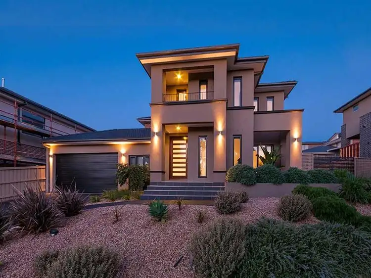4 Fitzjohns Drive, Bundoora VIC 3083