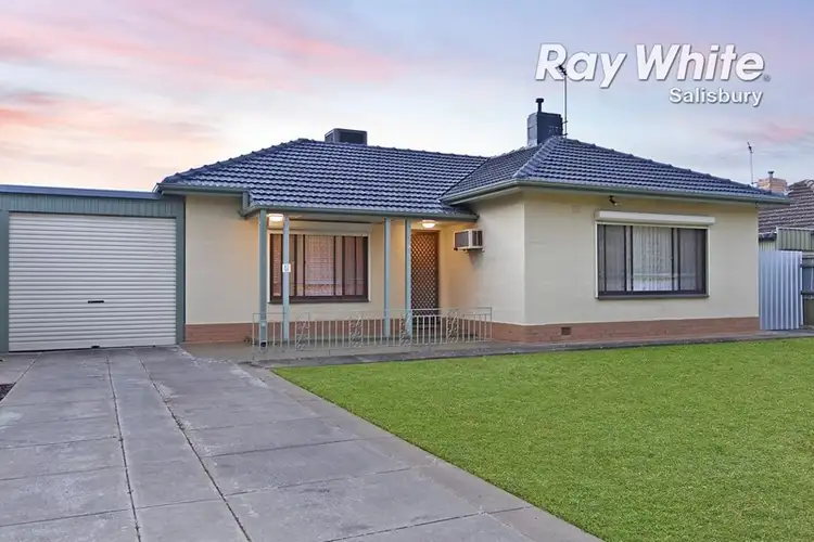 16 Mofflin Road, Elizabeth Grove SA 5112