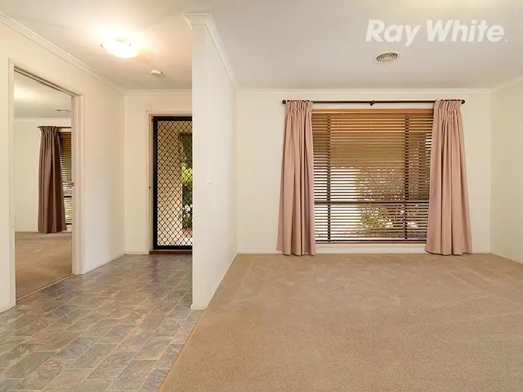 Sixth view of Homely house listing, 2 Nardoo Court, Thurgoona NSW 2640