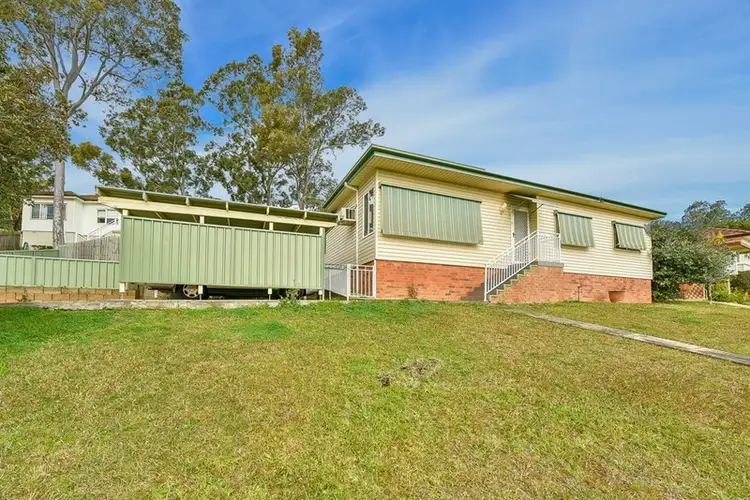 1 Fisher Place, Campbelltown NSW 2560