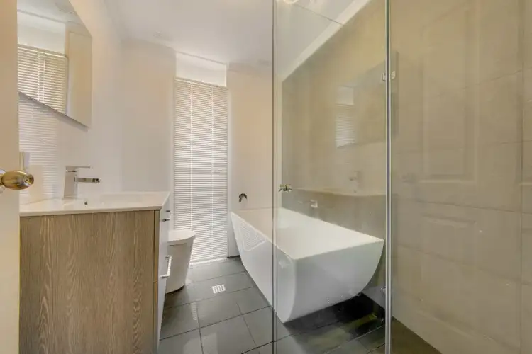 Seventh view of Homely house listing, 10 Pine Avenue, Bradbury NSW 2560