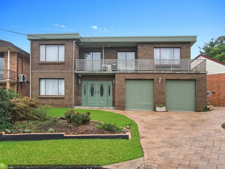 44 Beverley Avenue, Unanderra NSW 2526