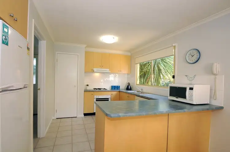Fifth view of Homely townhouse listing, 2/28 - 30 Canberra Street, Carrum VIC 3197
