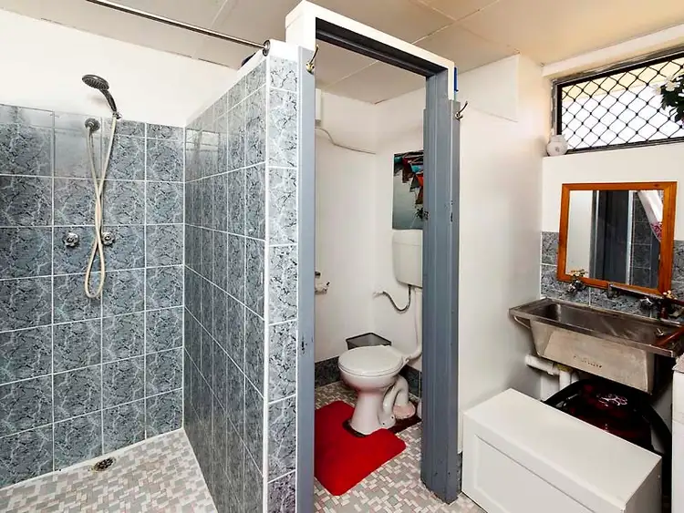 Fifth view of Homely house listing, 2/33 Frederick Street, Shoalwater WA 6169