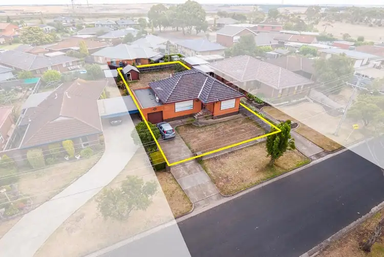 120 Sladen Street, Hamlyn Heights VIC 3215