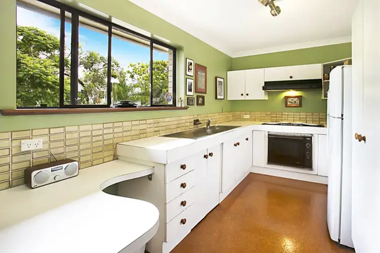 Third view of Homely apartment listing, 9/20 Lucinda Street, Taringa QLD 4068