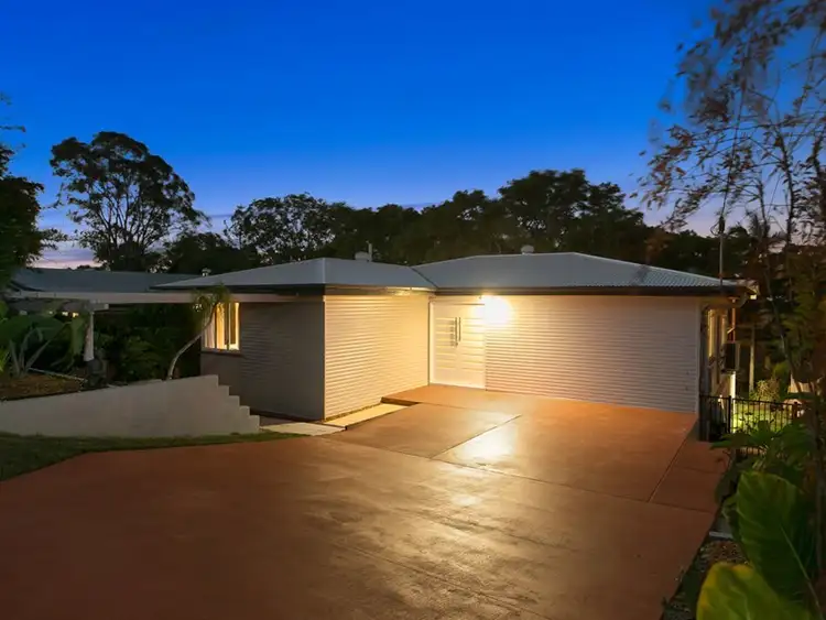 Third view of Homely house listing, 11 Oatland Crescent, Holland Park West QLD 4121