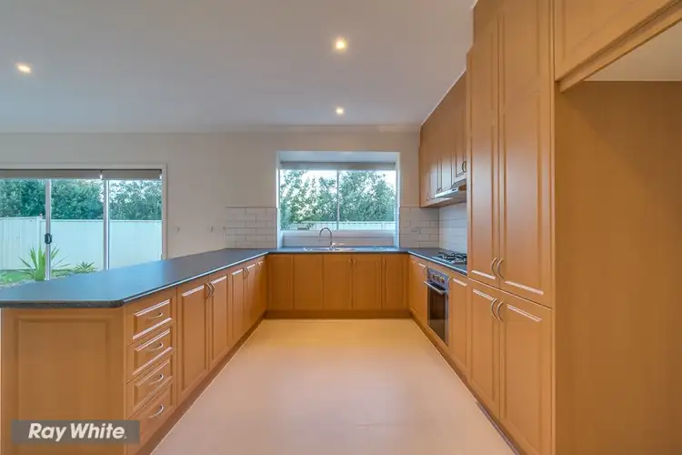 Sixth view of Homely house listing, 5 Blake Court, Truganina VIC 3029