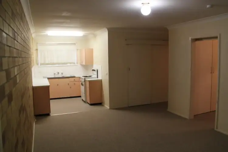 Third view of Homely block of units listing, 122 Piper Street, Tamworth NSW 2340