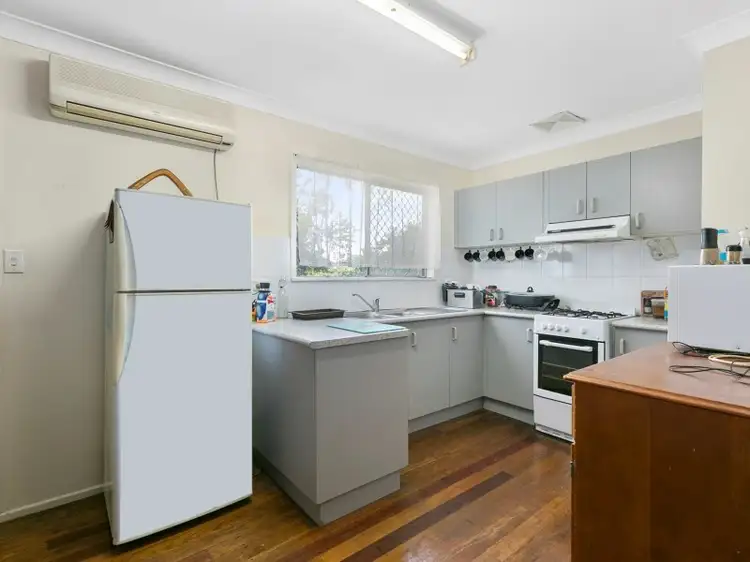 Fourth view of Homely house listing, 4 Elizabeth Crescent, Goodna QLD 4300