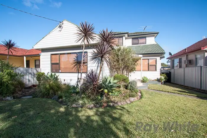 203 Dunbar Street, Stockton NSW 2295