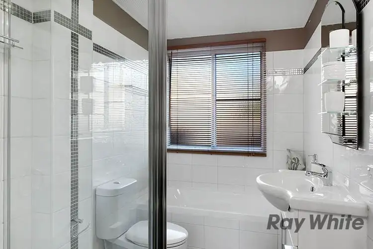 Sixth view of Homely unit listing, 4/23 Park Road, Bellambi NSW 2518