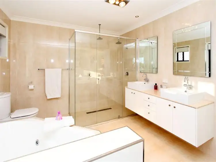 Sixth view of Homely house listing, 18 Bollard Court, Cleveland QLD 4163