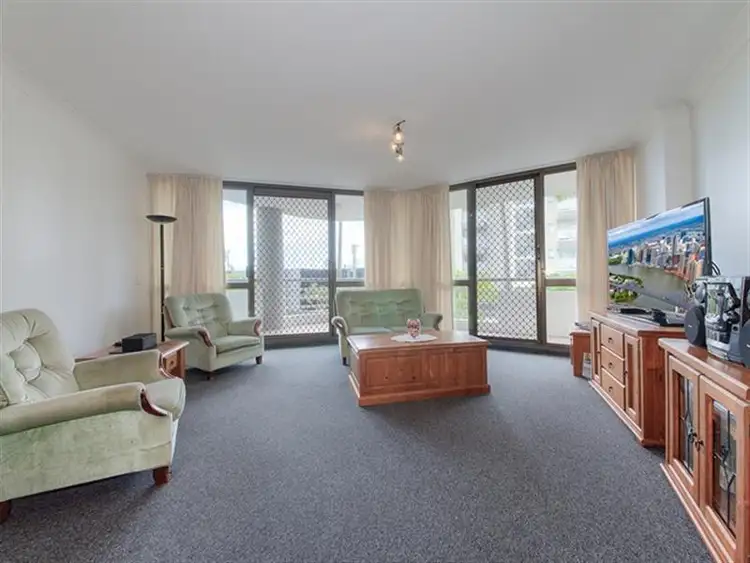 Third view of Homely apartment listing, 4/32 Fortescue Street, Spring Hill QLD 4000