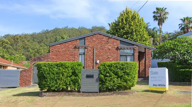 7 David Street, Green Point NSW 2251