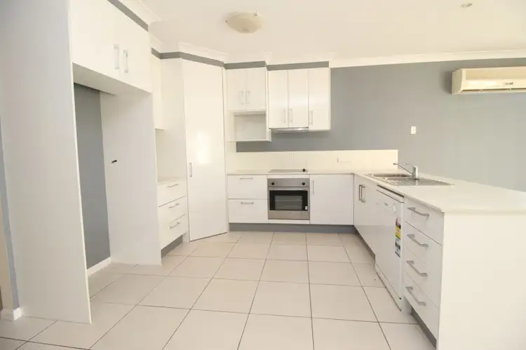 Second view of Homely house listing, 7 Glovar Street, Emerald QLD 4720