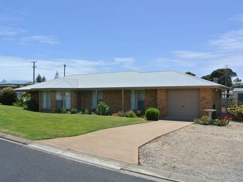 Main view of Homely house listing, 100 Cooke Street, Kingston Se SA 5275