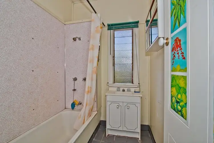 Seventh view of Homely house listing, 207 Lillian Avenue, Salisbury QLD 4107