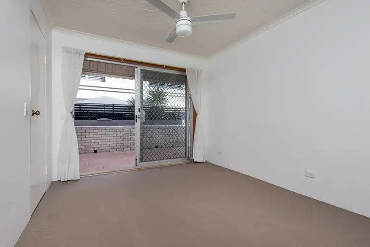 Seventh view of Homely unit listing, 3/141 Surf Parade, Broadbeach QLD 4218