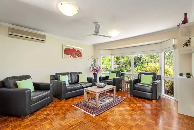 17B Larnoo Drive, Doncaster East VIC 3109