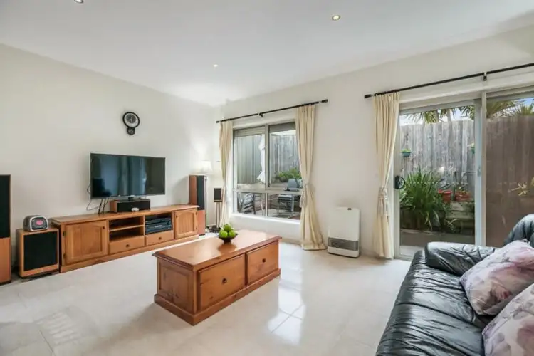 Third view of Homely unit listing, 4/94 Purinuan Road, Reservoir VIC 3073