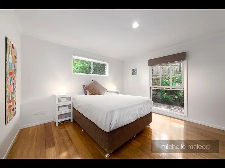 Seventh view of Homely house listing, 4 Bynoe Close, Chapel Hill QLD 4069